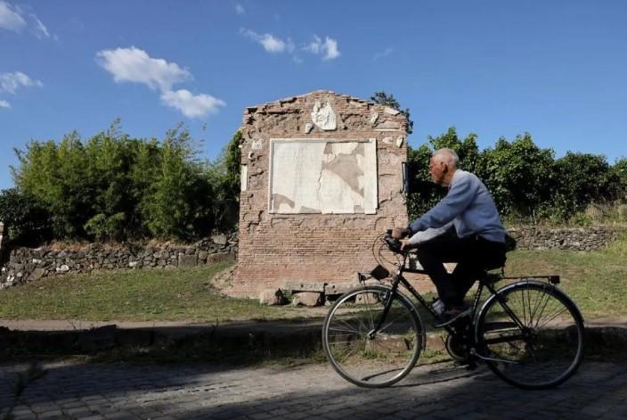 Taman Akuaduk di Roma Tawarkan Wisata Sejarah Kekaisaran Romawi Kuno