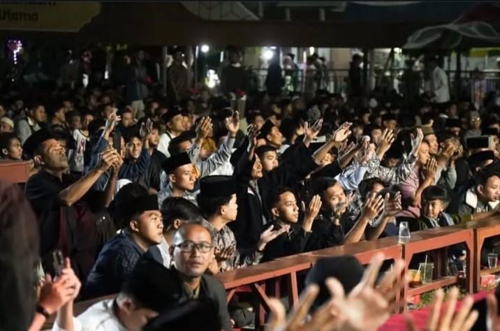 Ribuan Umat Padati Tabligh Akbar 100 Tahun Gontor, Jadi Momentum Refleksi dan Penguatan Dakwah
