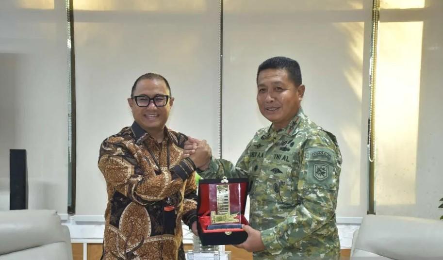 Dankodaeral VI Tegaskan Dukungan Penuh TNI AL untuk Pengamanan Objek Vital Energi di Laut Sulawesi