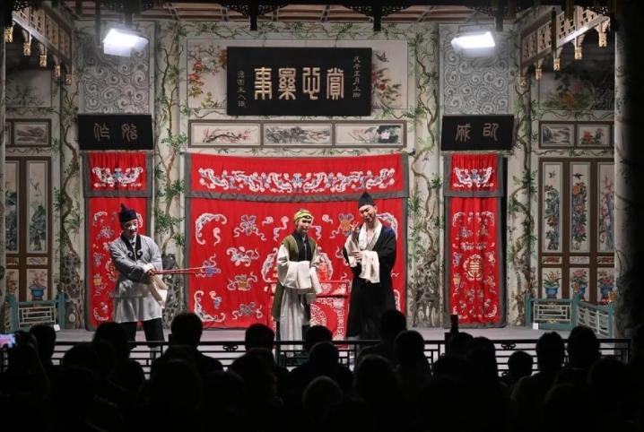 Pertunjukan Warisan Budaya Takbenda Museum Istana Pangeran Kung Resmi Dibuka di Beijing