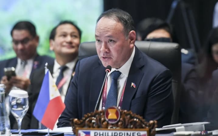 Filipina Nilai Larangan China terhadap Menteri Pertahanan Perumit Hubungan Bilateral
