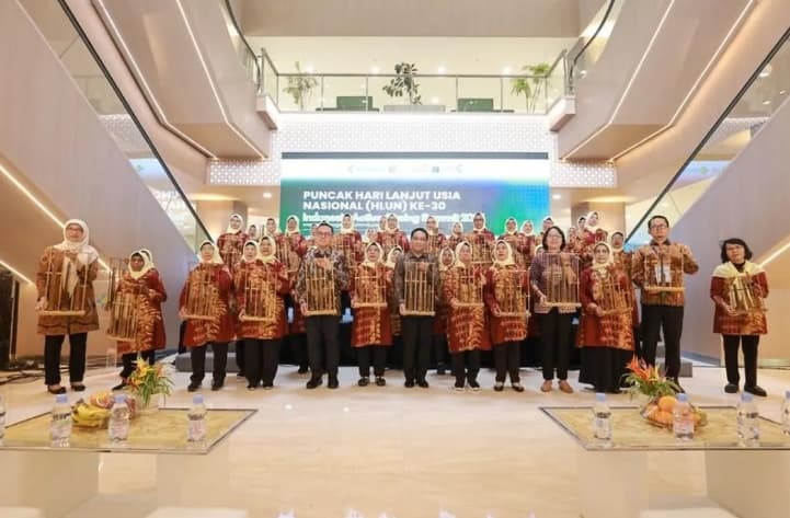 Kemenkes Perkuat Layanan Lansia untuk Wujudkan Penduduk Menua Sehat dan Bermartabat
