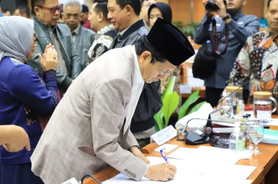 DPR Setujui Tambahan Anggaran Kemenag Rp41,8 Triliun untuk Revitalisasi Madrasah dan Penguatan Pesantren pada 2027