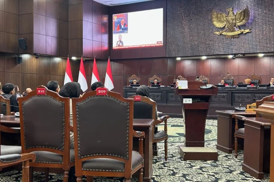MK Kabulkan Pencabutan Gugatan Kedudukan Polri, Pemohon Kini Sepakat Tetap di Bawah Presiden