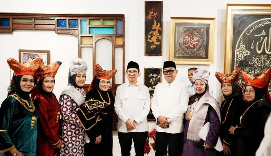 Fadli Zon Meresmikan Balai Budaya Elidan untuk Perkuat Aktivitas Seni dan Pelestarian Budaya Minangkabau
