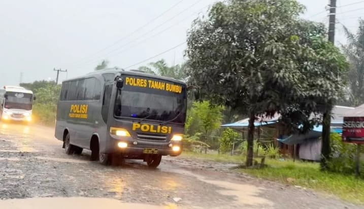 BMKG Peringatkan Potensi Hujan Lebat Akibat Pengaruh Siklon Tropis Mekkhala