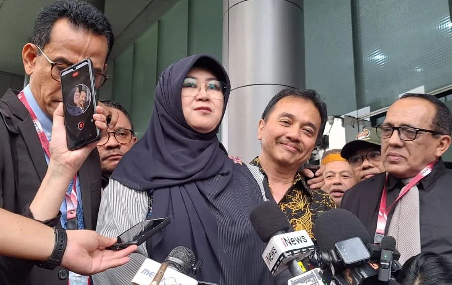 Roy Suryo dan Dokter Tifa Tegaskan Tetap Perjuangkan Isu Ijazah Jokowi Usai Tidak Ditahan Kejari Jaksel