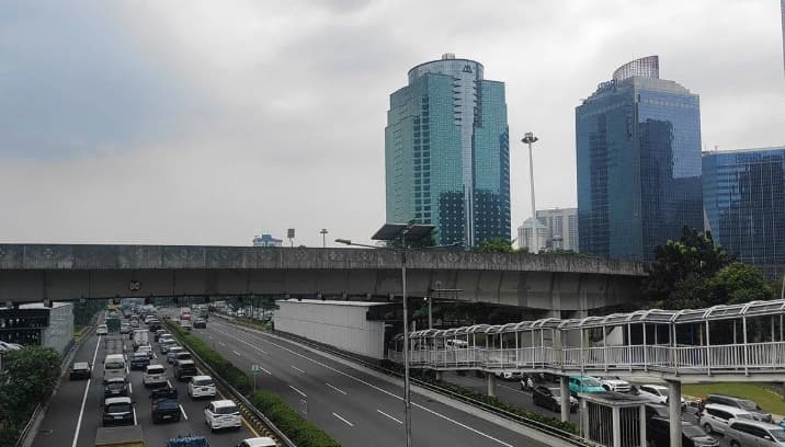 BMKG Prakirakan Sebagian Wilayah Jakarta Cerah Berawan pada Selasa Pagi