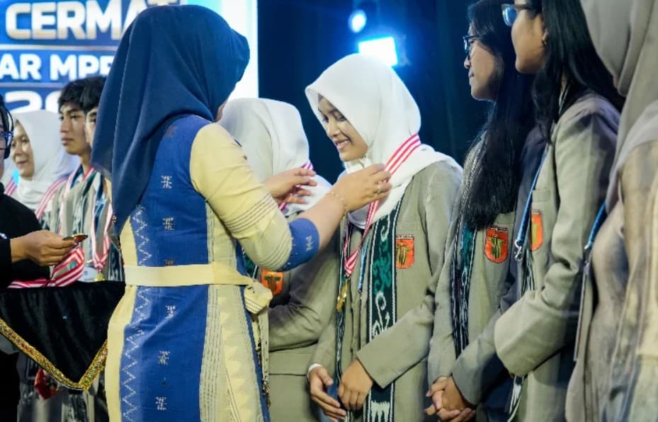 SMAN 1 Mataram Jadi Wakil NTB di LCC Empat Pilar MPR RI Tingkat Nasional