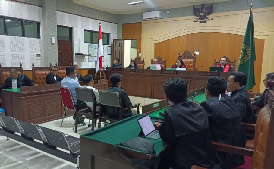 Tiga Terdakwa Kasus Dugaan Gratifikasi DPRD NTB Kompak Bantah Pemberian Uang kepada Anggota Dewan