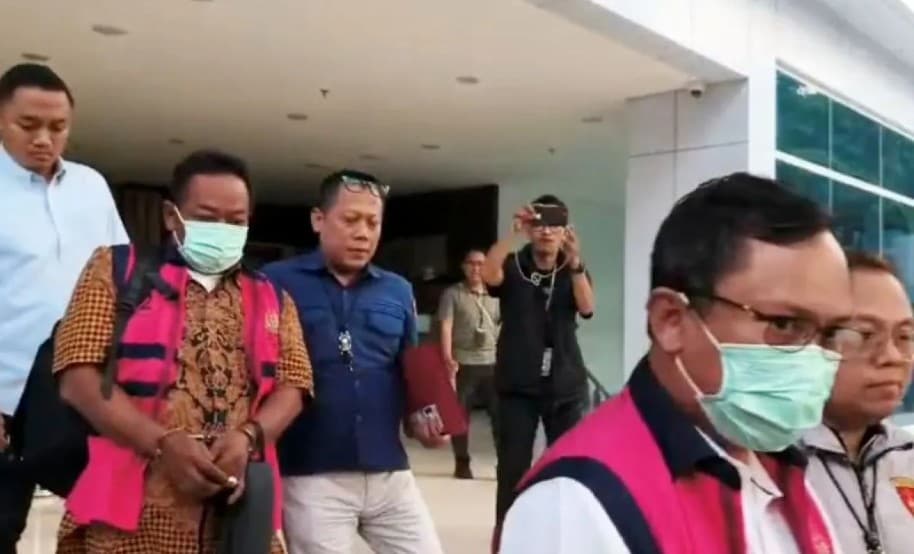 Kejati DKI Jakarta Menangkap Dua Pegawai Kementerian PU sebagai Tersangka Baru Kasus Dugaan Korupsi Proyek Fiktif