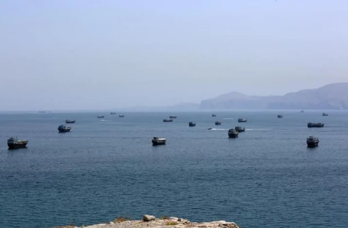 Oman Tegaskan Tidak Akan Kenakan Biaya Transit di Selat Hormuz dan Pastikan Kebebasan Navigasi