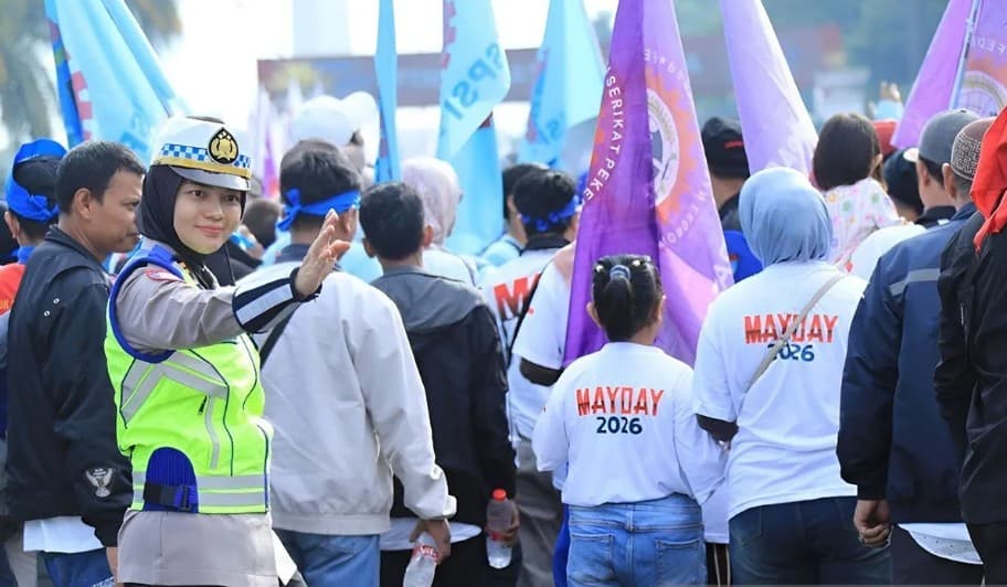 Kapolri Menyatakan Desk Ketenagakerjaan Polri Telah Memfasilitasi 4.216 Buruh Terdampak PHK Kembali Bekerja