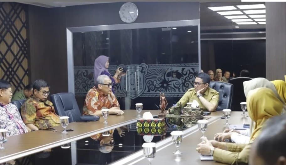 Pemkot Samarinda dan Unhas Menjajaki Kolaborasi Strategis untuk Perkuat SDM, Riset, dan Teknologi Penyangga IKN