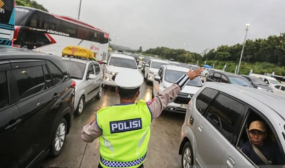 Kapolri Menyatakan Operasi Ketupat 2026 Berhasil Menekan Fatalitas Kecelakaan hingga 30,4 Persen