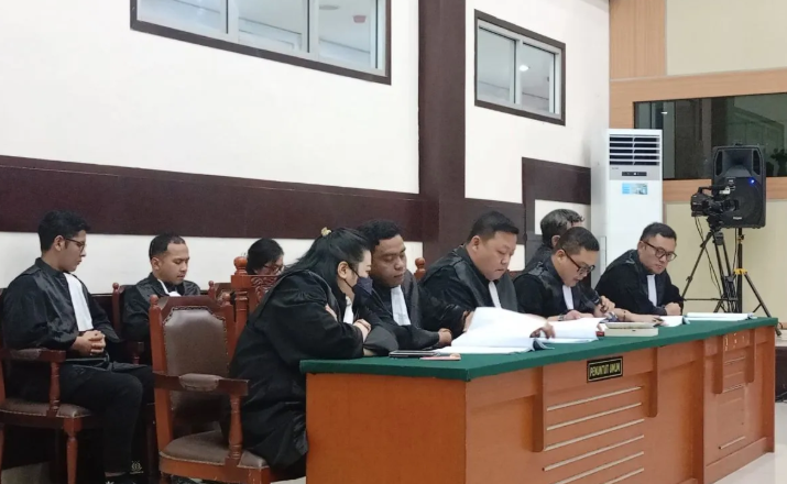 JPU Beberkan Kronologi Kasus Dugaan Fitnah Ijazah Jokowi yang Menjerat Dokter Tifa di Pengadilan