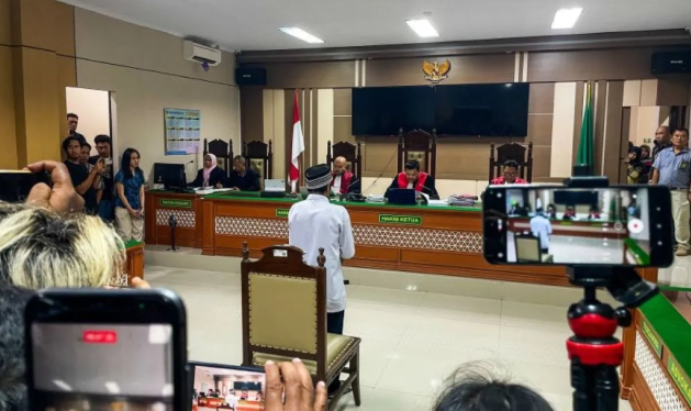 Pengadilan Negeri Indramayu Jatuhkan Vonis Seumur Hidup kepada Priyo Bagus Setiawan dalam Kasus Pembunuhan Berencana Satu Kel