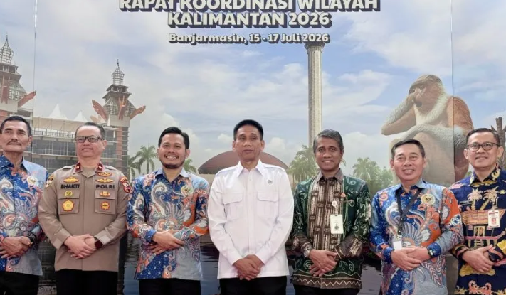 Wamendagri Minta Adkasi Bentuk Forum Kerja Berkelanjutan untuk Rumuskan Solusi Lintas Daerah