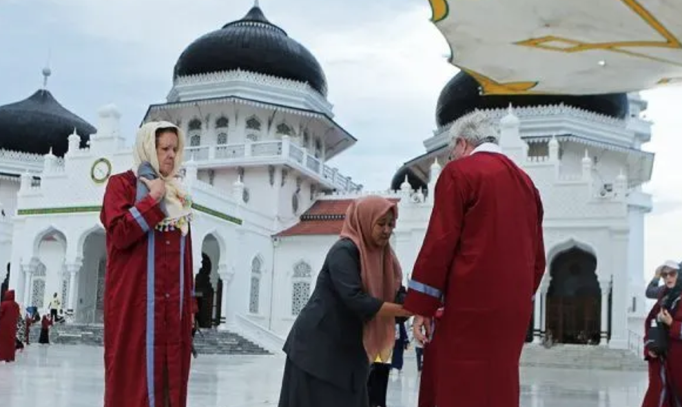 Kementerian Pariwisata Kembangkan Layanan Wisata Lansia untuk Perluas Pasar Pariwisata Berkualitas
