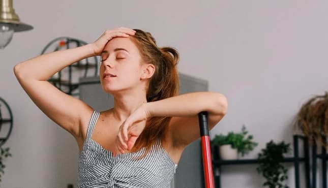 Studi Menunjukkan Kurang Tidur Berisiko Meningkatkan Berat Badan pada Orang Dewasa