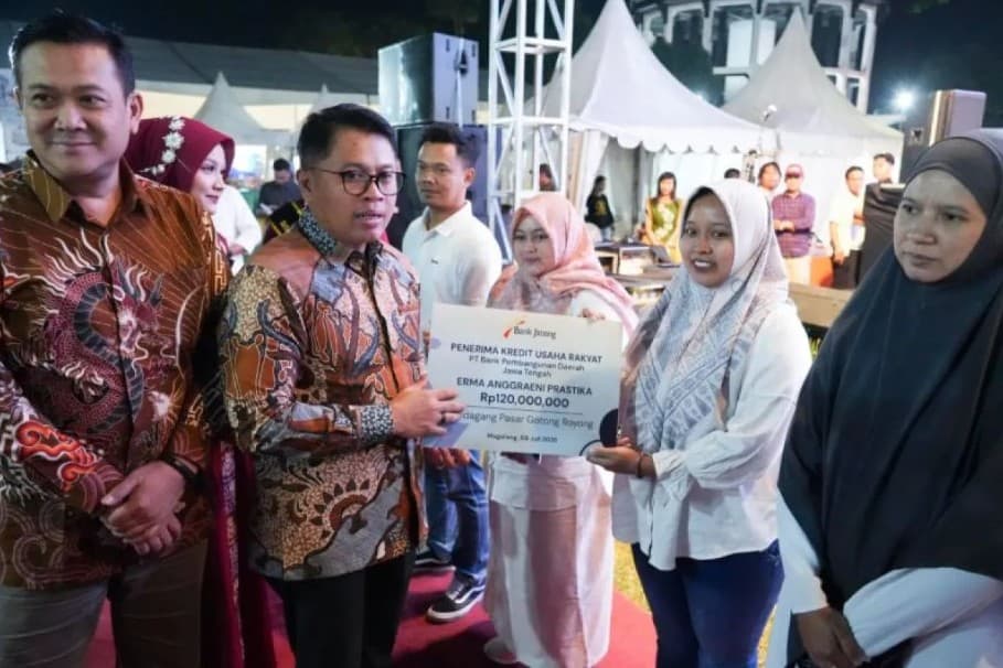 Kementerian UMKM Tegaskan KUR hingga Rp100 Juta Tanpa Agunan Tambahan, Masyarakat Diminta Waspadai Pungutan dan Percaloan