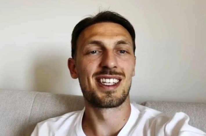 Danijel Loncar Menambah Opsi Pertahanan Persib Bandung Hadapi Empat Kompetisi