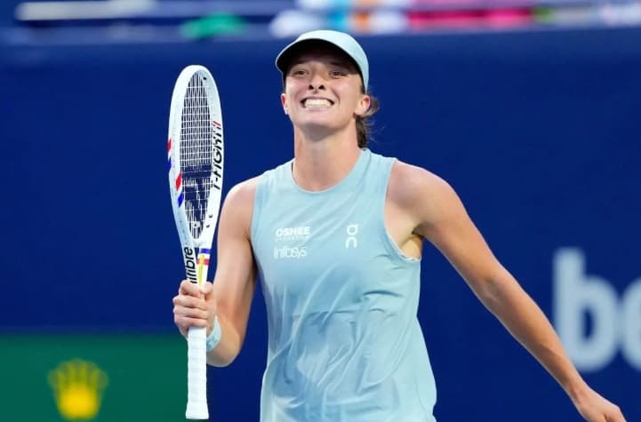 Iga Swiatek Menantang Elina Svitolina di Semifinal WTA 1000 Toronto 2026