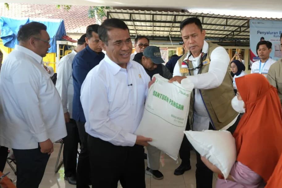 Bulog Salurkan Bantuan Beras di Surabaya, 184.313 Penerima Dapat Alokasi Tiga Bulan