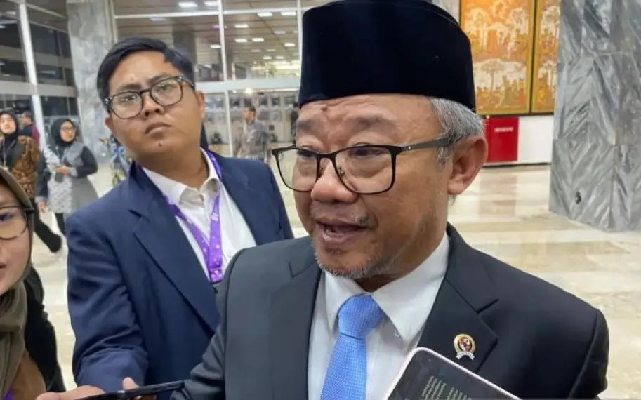 Abdul Mu’ti Pastikan Pemerintah Mulai Perbarui Buku Ajar, Muatan STEM dan Pendidikan Karakter Diperkuat