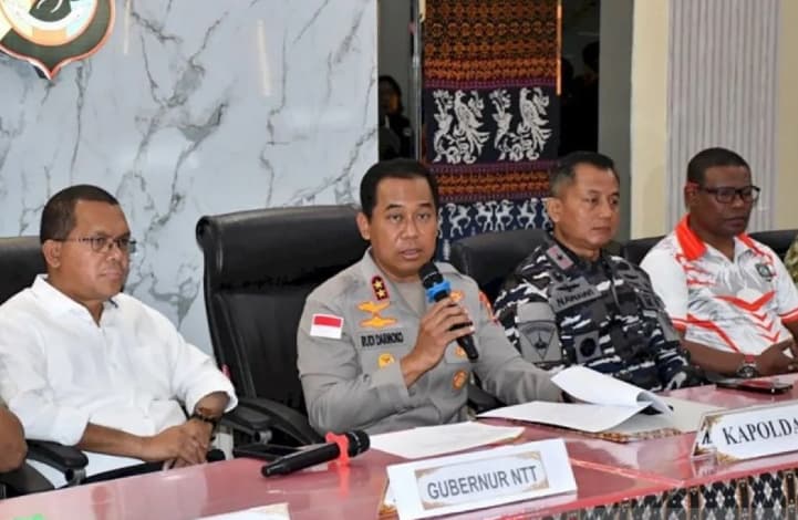 Kapolda NTT Prioritaskan Evakuasi Korban Gempa M 7,7 yang Mengguncang Flores