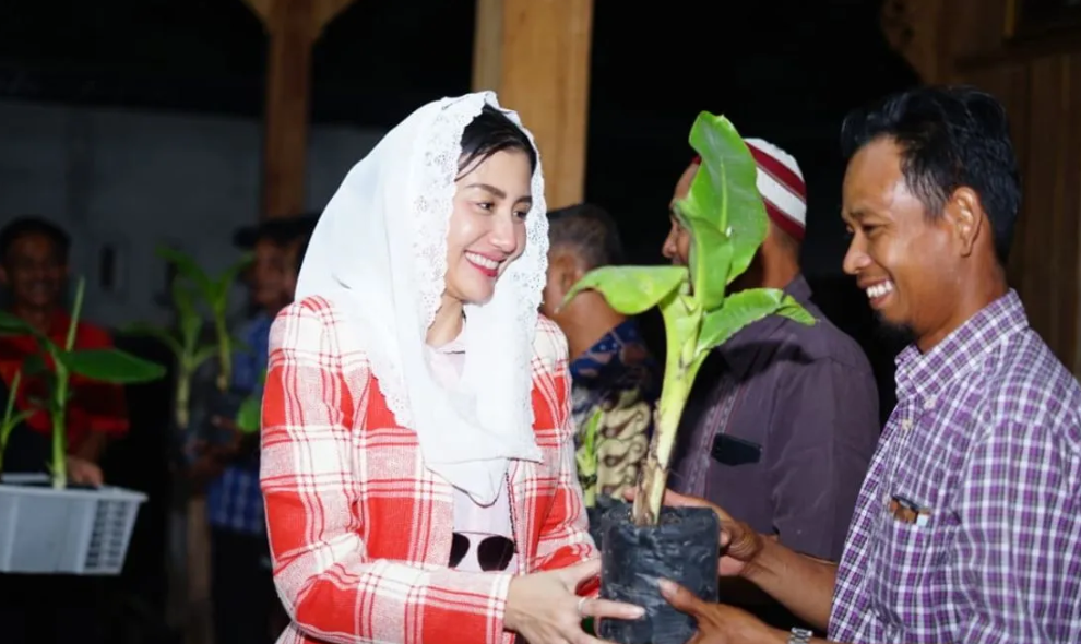 Novita Hardini Dorong Pisang Cavendish Menjadi Penggerak Ekonomi Desa di Ponorogo