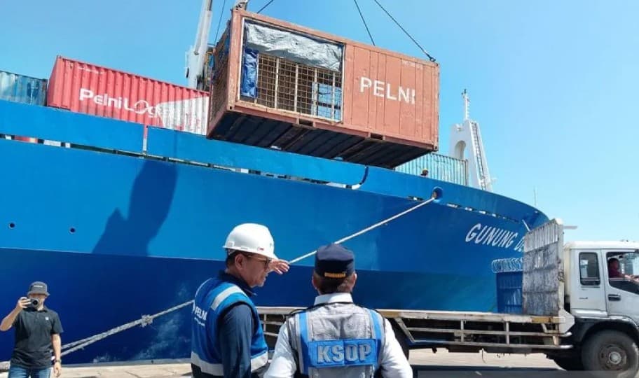 Pelni dan Pelindo Gratiskan Pengiriman Bantuan Gempa NTT dari Makassar