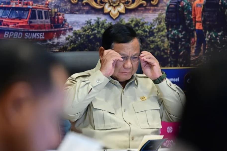 Prabowo Minta APD dan Masker Ditambah untuk Daerah Terdampak Karhutla di Sumatera
