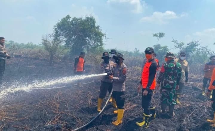 Polda Jambi Mengerahkan 873 Personel untuk Tangani Karhutla, Delapan Orang Jadi Tersangka
