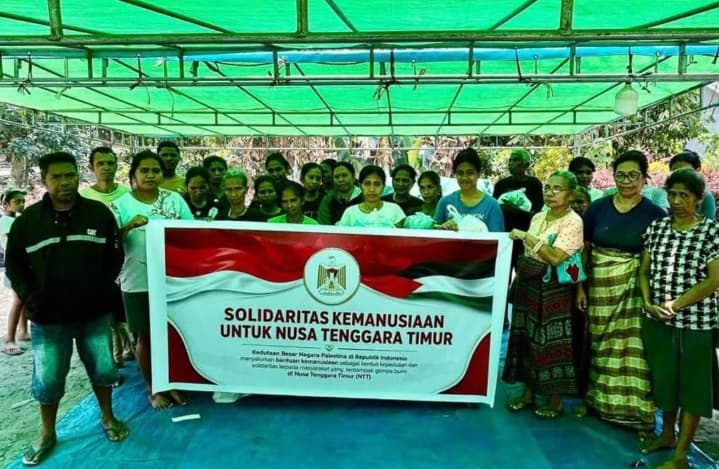 Kedutaan Besar Palestina Menyalurkan Bantuan Kemanusiaan untuk Korban Gempa di NTT