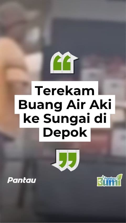 TEREKAM BUANG AIR AKI KE SUNGAI DI DEPOK