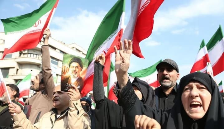 IRGC Menyatakan Iran Masih Berperang Secara Konvensional dan Siap Beralih ke Perang Asimetris