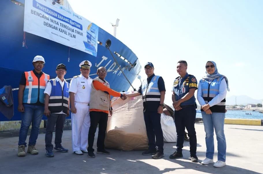 Pelni Salurkan 29 Ton Bantuan Gempa NTT, Total Pengiriman via KM Tidar Capai 34,8 Ton