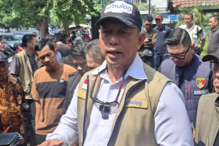Bulog Salurkan 30 Persen Bantuan Pangan, Hampir Satu Juta Ton Beras Disiapkan untuk 33,24 Juta Penerima