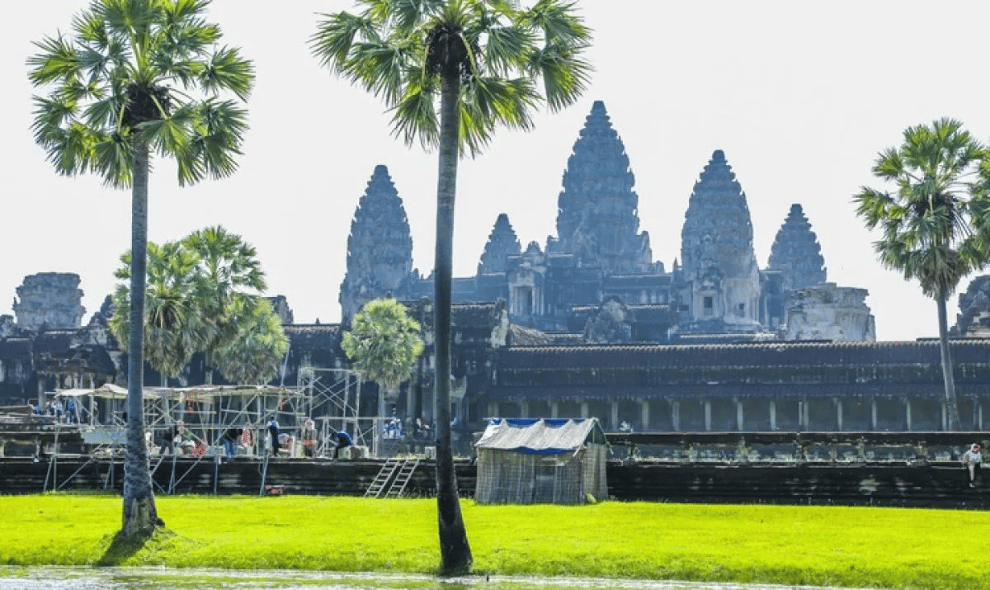 Penipuan Daring Menekan Pariwisata Kamboja, Kunjungan Wisatawan Anjlok 46 Persen