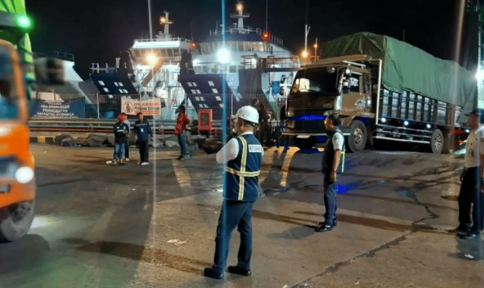 Kemenhub Menambah Tiga Kapal Besar untuk Mengurai Antrean Panjang Ketapang-Gilimanuk