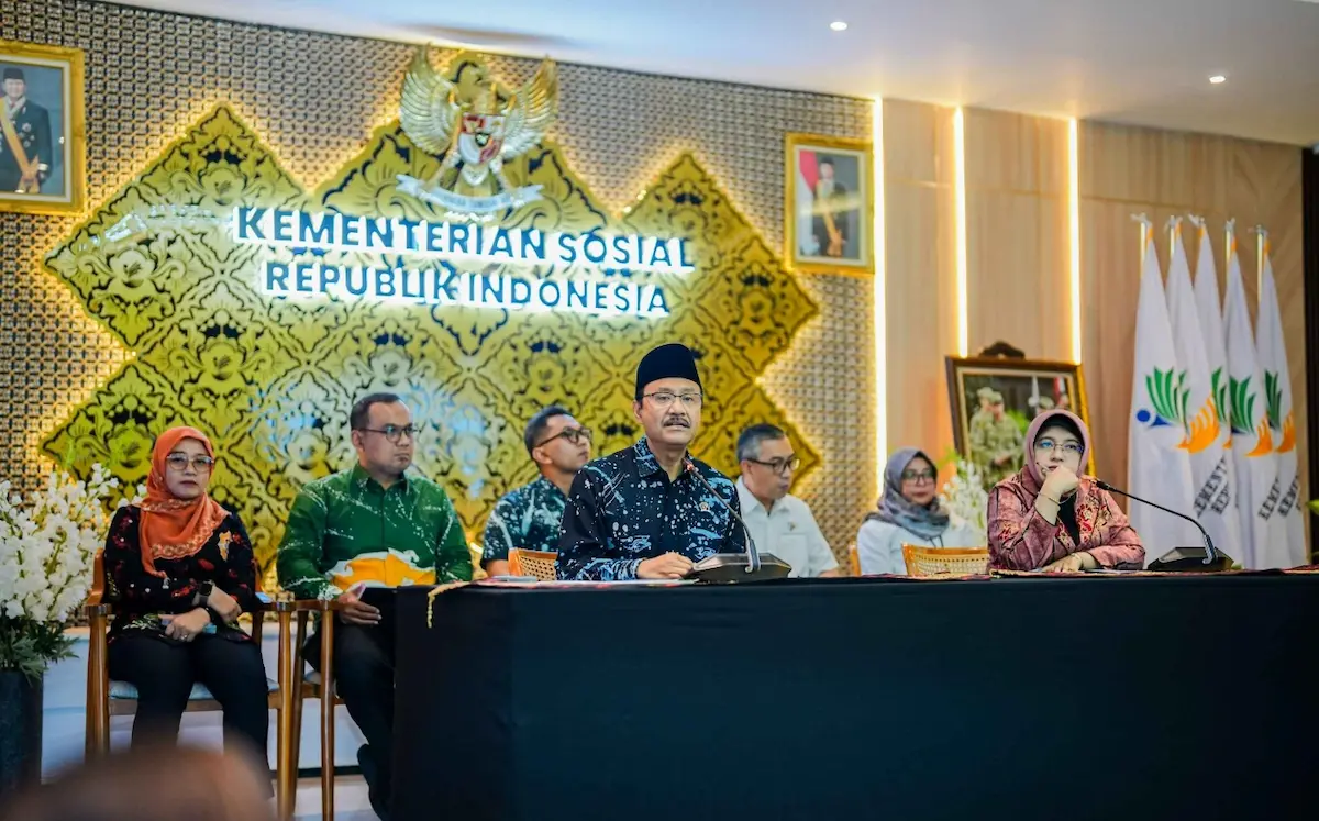 Kemensos Mutakhirkan DTSEN, 4,3 Juta Keluarga Baru Kini Terima Bansos Lebih Tepat Sasaran