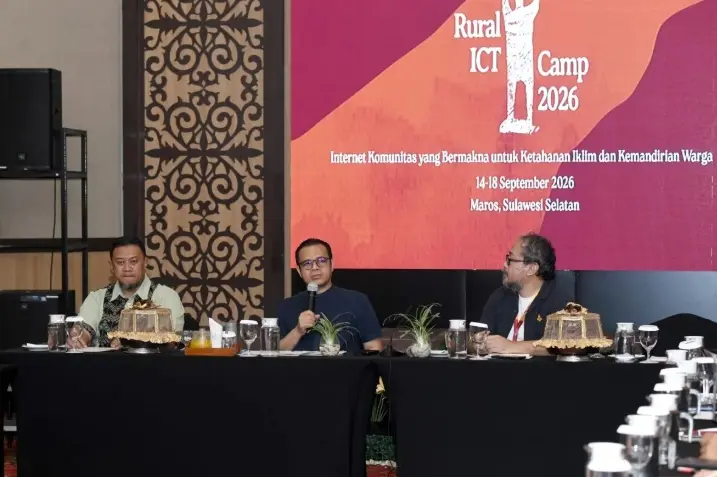 Wamenkomdigi Dorong Komunitas Tangkal Dampak Ruang Gema Algoritma Media Sosial