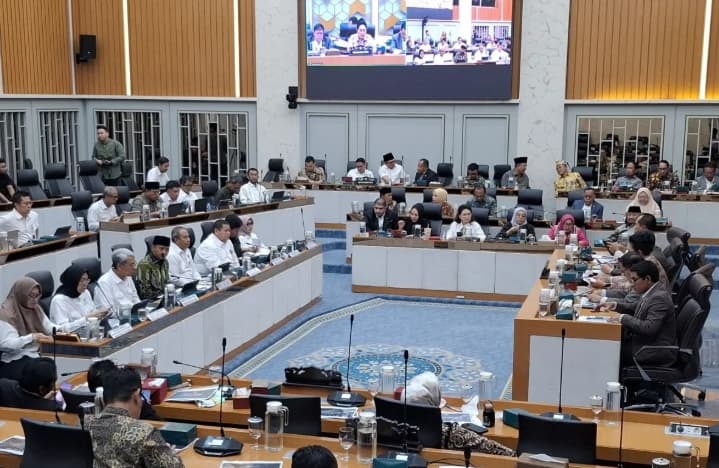 Komisi IV DPR Setujui Pagu Kemenhut 2027 Rp8,69 Triliun Tanpa Tambahan Anggaran