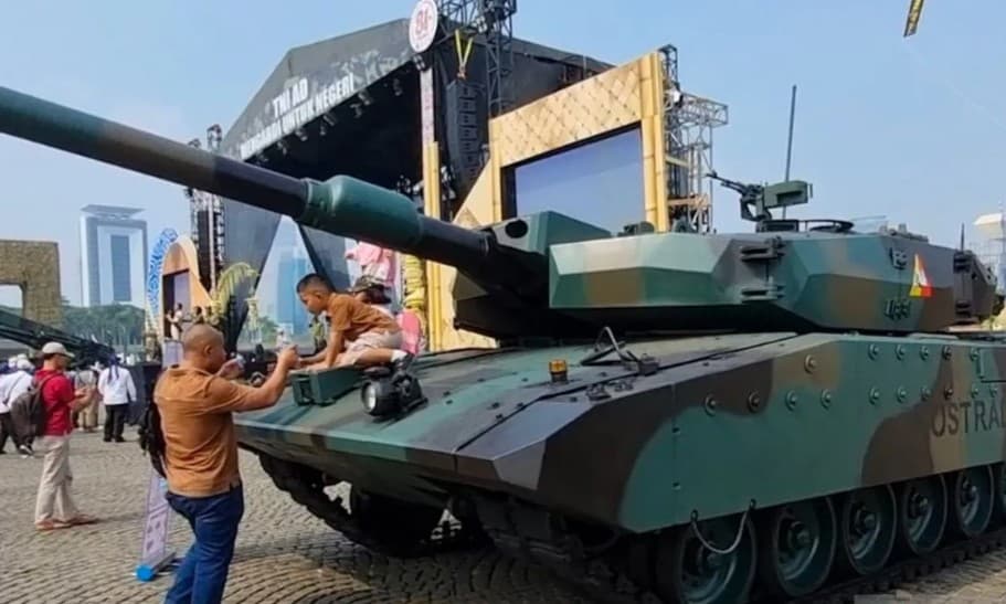TNI AD Pamerkan 85 Alutsista di TNI Fair 2026, Tank Leopard 2 RI Jadi Perhatian Pengunjung