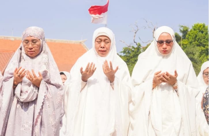 Khofifah Perkuat Penanganan Kekeringan di 24 Daerah Jawa Timur lewat OMC hingga Pengeboran Sumur