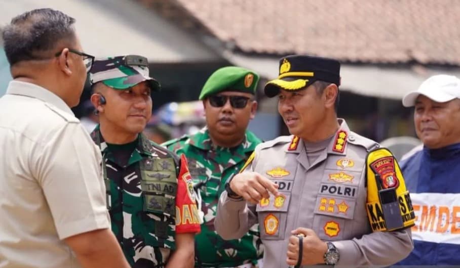 Kapolres Metro Bekasi Apresiasi Warga, Pilkades Serentak 2026 di 154 Desa Berlangsung Aman dan Kondusif