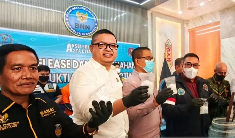 BNNP Kalteng Gagalkan Pengiriman Lebih dari Satu Kilogram Sabu dari Pontianak