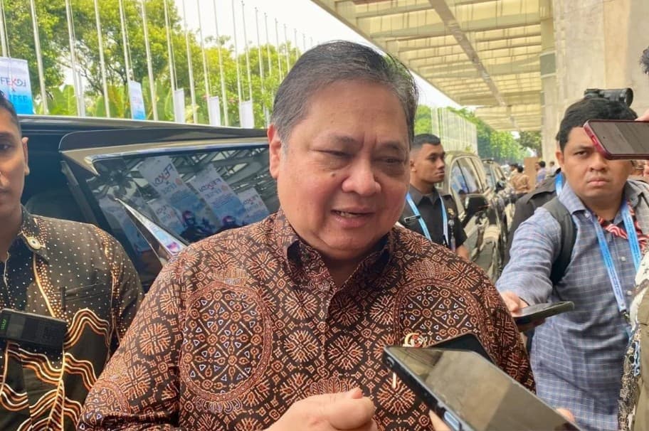 Airlangga Usulkan LPS Menjamin Simpanan Masyarakat di Koperasi seperti Dana Perbankan