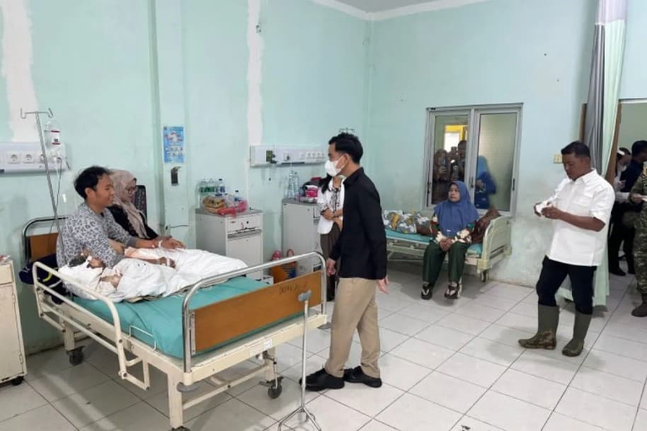 Gibran Minta RSUD Arosuka Pastikan Korban Banjir Bandang Dirawat hingga Pulih